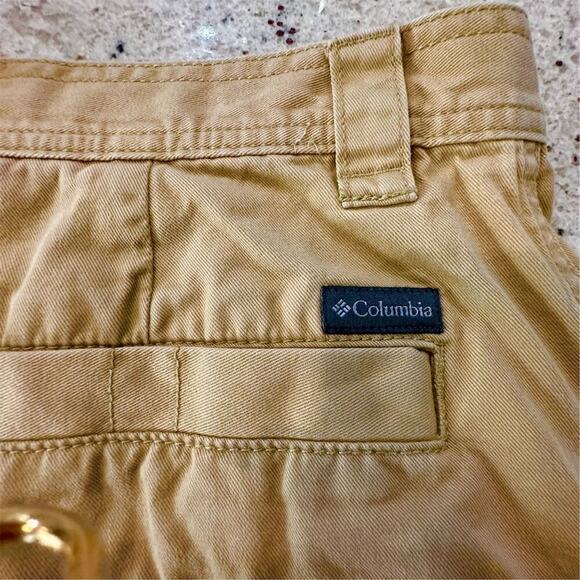 Columbia Men's Cargo Shorts 36W Beige Omni-Shade Sun Protection Casual - Picture 3 of 9